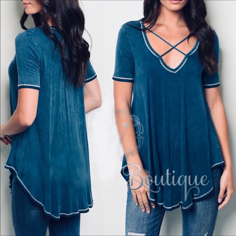 Teal-quila escape mineral washed top